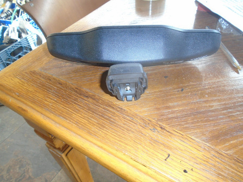 Imagen 3 de 3 de Vendo Retrovisor Interno De Cadilac Escalade, Año 2004