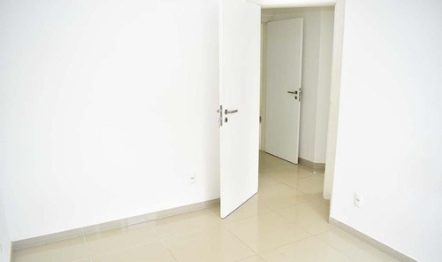 Imagem 5 de 20 de Apartamento No Balneário Dos Estreito, Andar Alto E Vista Livre. - Ap5750