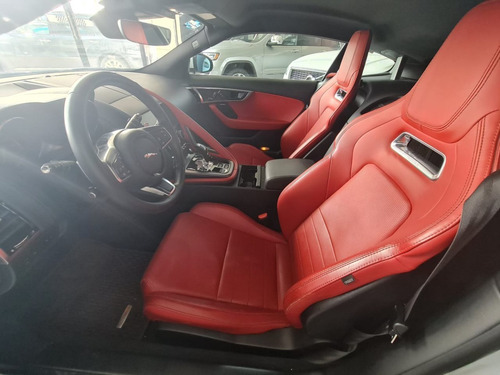 Imagen 8 de 15 de Jaguar F-type 300ps Automática 2020
