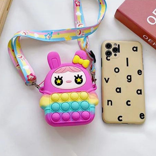 Cartera Bandolera Silicona Popit Regulable Niña Conejo Acabado De Los Herrajes Níquel Color Rosa Solo Diseño De La Tela Conejito