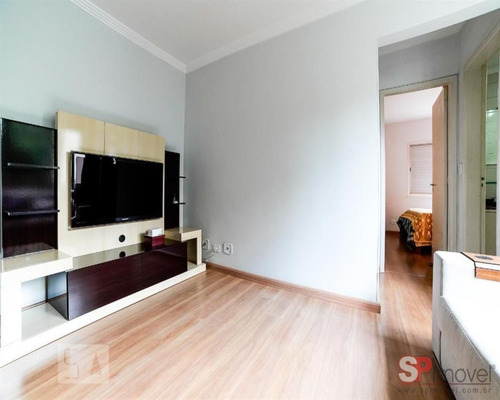 Imagem 1 de 9 de Apartamento Mobiliado E Recém Reformado. Pronto Para Morar. Inclui Tv, Sofá, Geladeira, Rack, Armários E Camas. 02 Dormitório(s)01 Vaga(s) - Ml119 - 69623666