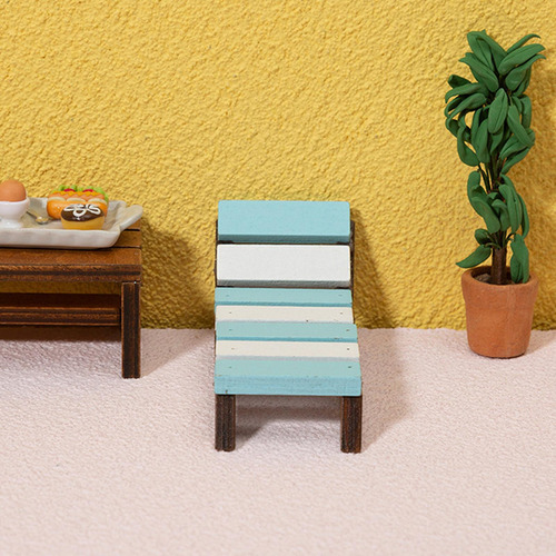 Mini Silla De Playa Longue De Madera 1/12 Para Escena De