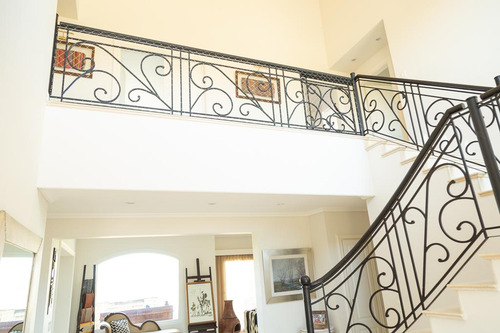 Venta Casa 5 Ambientes El Golf Nordelta Con Excepcional Vista Al Golf