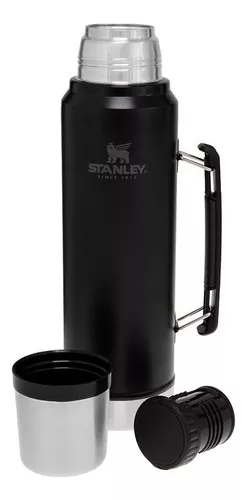 Termo Stanley Classic 940ml con tapón cebador - Negro — Aventureros