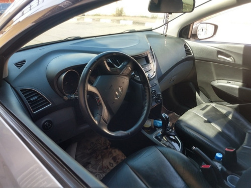 Hyundai Sedã