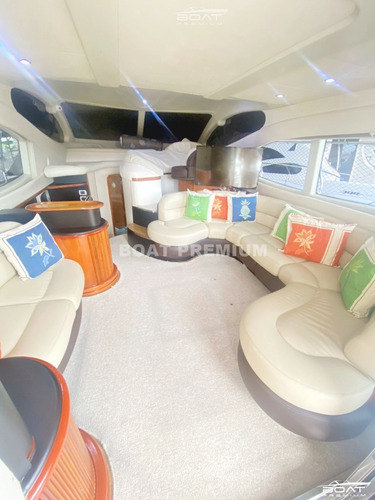 Imagem 7 de 12 de 500 Full, 2x Volvo D12 725hp - Phantom - Azimut - Real