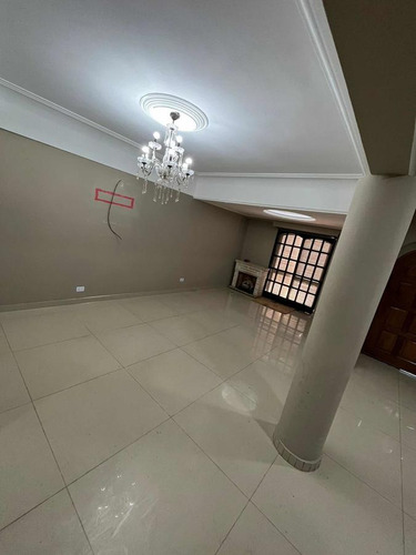 Imagen 29 de 29 de Casa En Venta - 6 Dormitorios 5 Baños - 300mts2 - Tablada