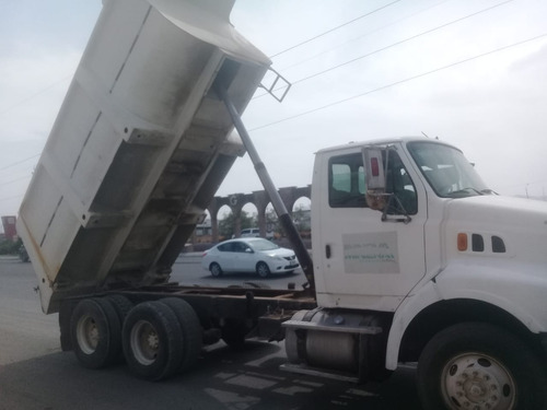 Camion De Volteo 14 M3 Sterling