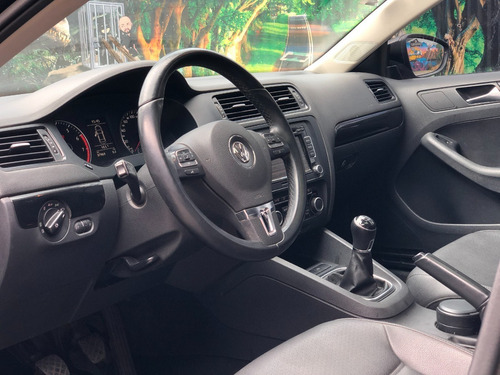 Volkswagen Vento 2013 Luxury 2.5 Gnc, Linea Nueva !