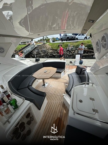 Lancha Phantom 400ht 2017 Phantom Schaefer Cimitara Beneteau