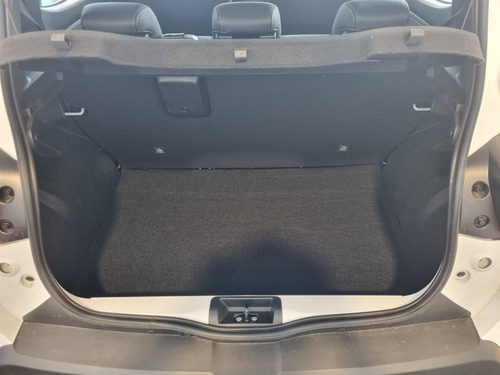 Imagen 22 de 23 de Renault Kwid Outsider 1.0 2023 0km