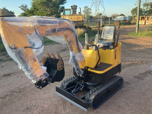 Imagen 3 de 16 de Miniexcavadora De Bandas 1 Ton. Beston Group Kv 12