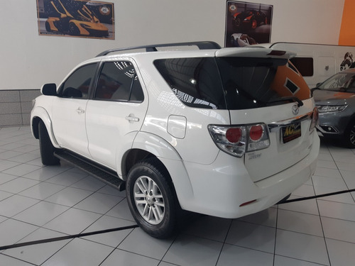 Toyota Hilux Sw4 2014/2014 Branca 7 Lug Die Aut Top Couro