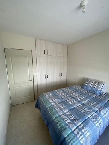 Habitación En Casa Residencial En El Refugio En Renta Con Todos Los Servicios Incluidos