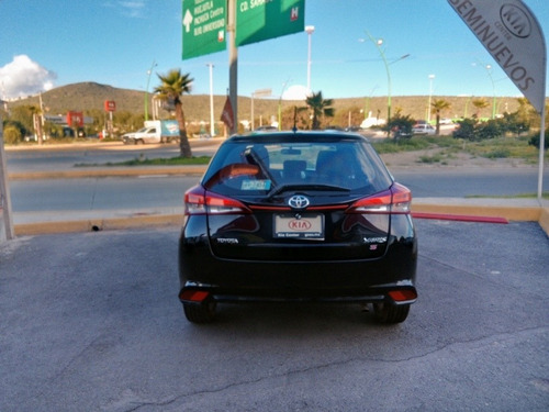 Imagen 6 de 14 de Toyota Yaris 2018 1.5 5p S At Cvt