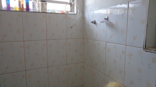 Imagem 12 de 14 de Casa Lado Praia, Com 2 Quartos, Rua Calçada Em Itanhaém.