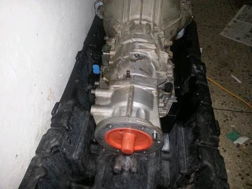 Imagen 3 de 3 de Caja De Ford Fx4 4x4 Y 4x2 Re Contruida Con 1 Año De Garanti
