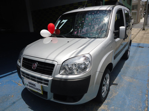 Fiat Doblo 2017 1.8 Flex 7 Lugares Prata