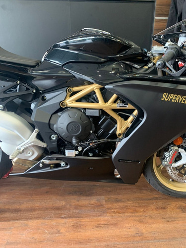 Imagen 14 de 20 de Mv Agusta Superveloce 800 147cv, No Bmw, No Kawasaki Gjf