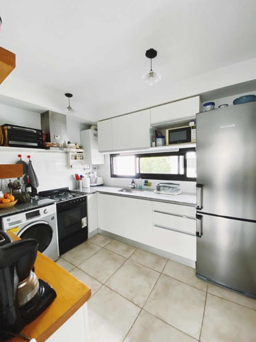 Imagen 14 de 22 de Venta Departamento 4 Ambientes En La Calabria Con Balcón Y 3 Cocheras