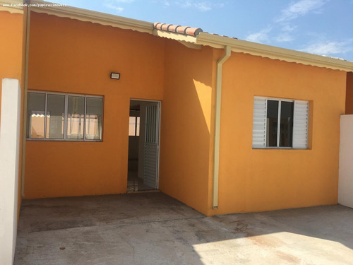 Imagem 2 de 15 de Casa Para Locação Em Tatuí, Residencial Astória, 2 Dormitórios, 1 Banheiro, 2 Vagas - 987_1-2301025
