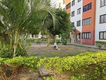 Comprar Dennymar, Alquila Apartamento Amoblado A Solo 5 Minutos Del Este De La Ciudad, En Urb Privada Ofreciéndote 2 Hab, 2baños, Vig Privada Y Otras Bondades Que Lo Hacen La Opción Ideal Para Ti B5a899b