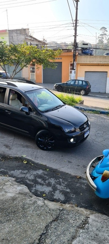 Kia Carens 2010 2.0 Ex 5p