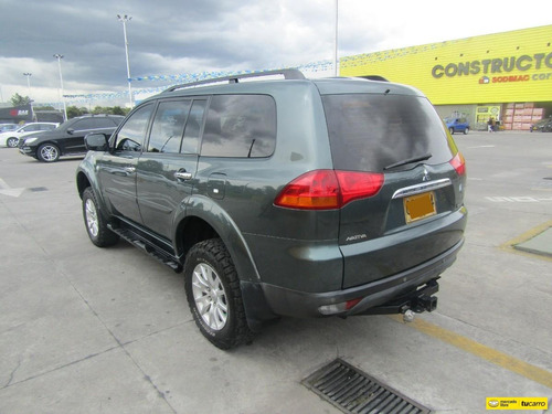 Mitsubishi Nativa 3.2l