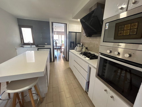 Departamento Con Vista Privilegiada (4d+4b+2e+1b).