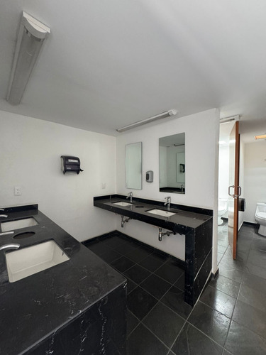 Casa Con Uso De Suelo En Renta En Polanco