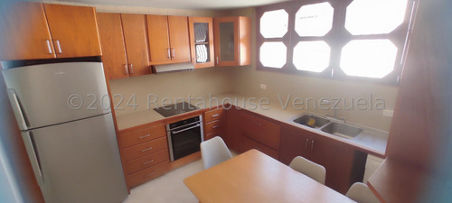 Ss: Vende Casa 24-24255 En El Marques De 333 M2, 4h/5b/4pe