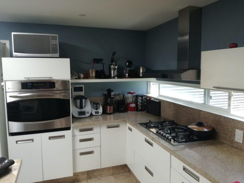 Imagen 8 de 13 de Venta De Residencia Con Alberca Propia En Villas Del Mesón Juriquilla