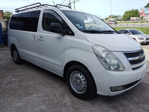 Mitsubishi H 1 . Diesel .full Doble Aire Impecable
