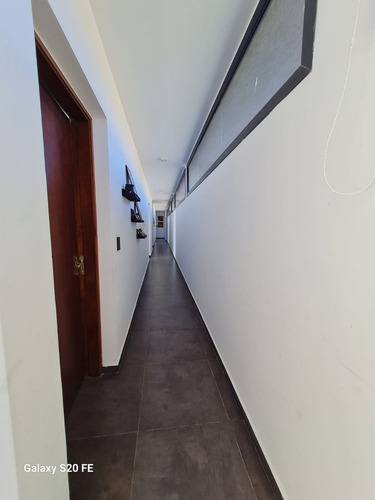 Casa 5 Dormitorios Y Pileta En Causana