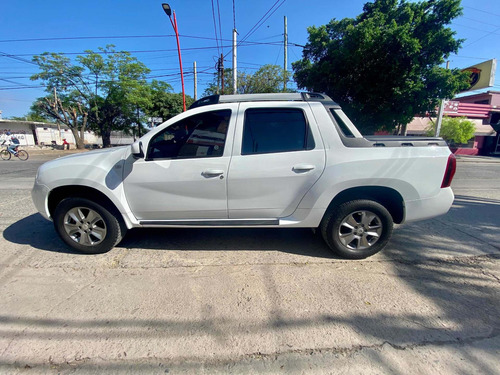 Imagen 8 de 9 de Renault Duster Oroch 2020 2.0 Privilege