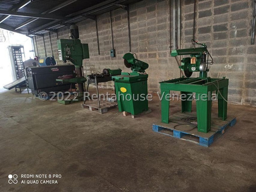 Se Vende Colosal Y Bien Mantenido Galpón En El Junquito Mls 25-9802