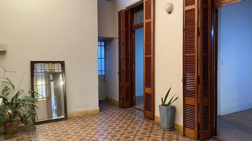Imagen 8 de 20 de Consultorio/oficina/local En Alquiler De 160m2 - Balvanera