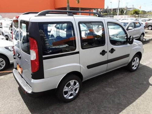Imagem 7 de 10 de Fiat Doblò 1.8 Mpi Essence 7l 16v Flex 4p Manual