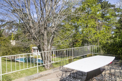 Oportunidad Casa De 3 Dormitorios Con Piscina En Playa Mansa, Punta Del Este- Ref: 60771