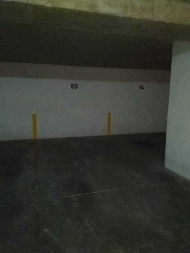 Vendo Estacionamiento A 2 Cuadras De Metro Pedro De Valdivia