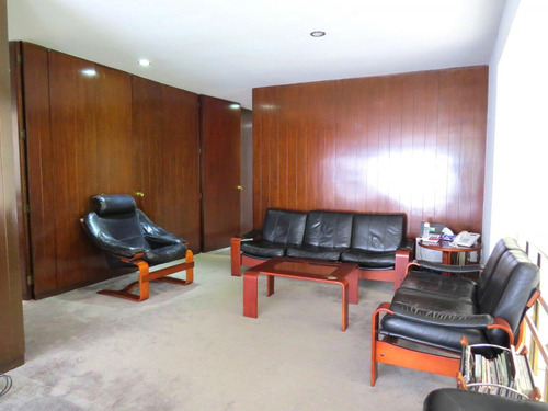 Casa Venta En El Corazón De Lomas De Chapultepec