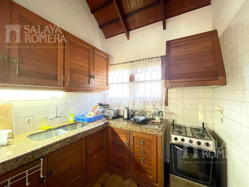 Imagen 6 de 11 de Venta Casa - 3 Dormitorios Servicio Pileta Y Parrillero - Playa Mansa - Ref:4302563