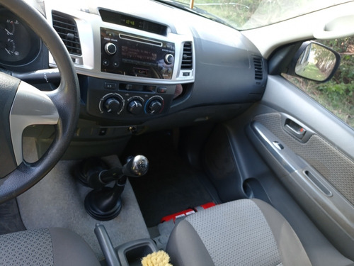 Toyota Hilux 2.5 Cs Dx Pack 120cv 4x4 - I3 2015