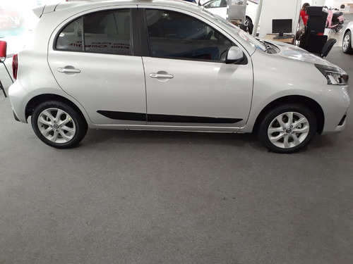 Imagen 2 de 11 de Nissan March 21' Advance Tm