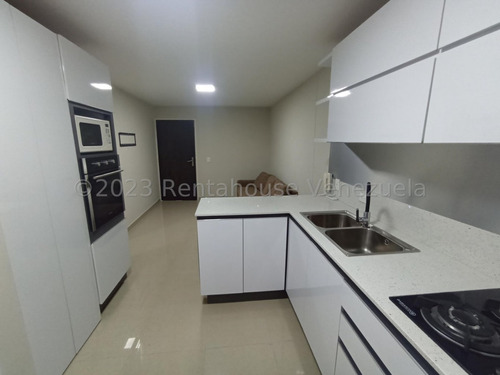 Sp Apartamento Amoblado, Cocina Equipada En Alquiler Ciudad Roca Barquisimeto Lara, Venezuela. 43 M²