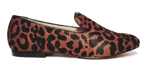 Sapato Loafer Feminino Em Couro Com Pêlo Animal Print Carran