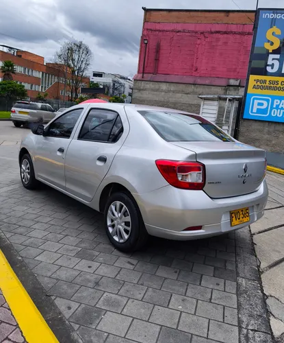 Renault Logan 1.6 Authentique / Life