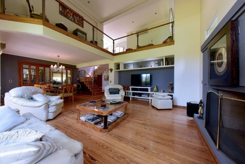 Venta Casa 6 Ambientes,los Berros Bella Vista