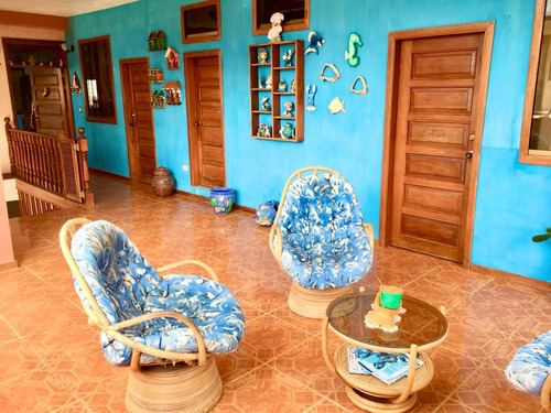 Mundo Inn Vende Casa Triple Proposito, Vivienda, Posada Y Marina
