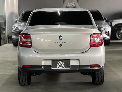 Renault Logan 1.6 Automatico